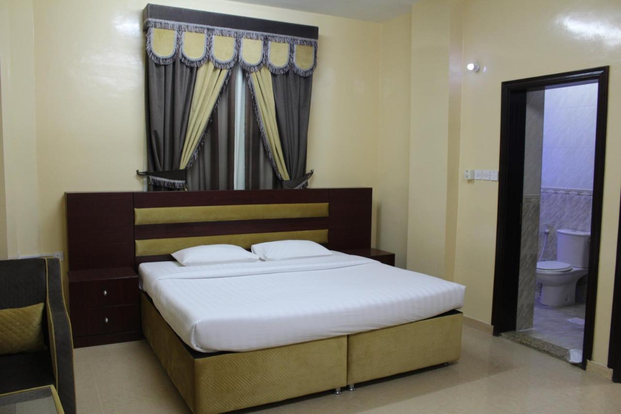 Al Aman Hotel Apartment Al Buraimi Exterior photo